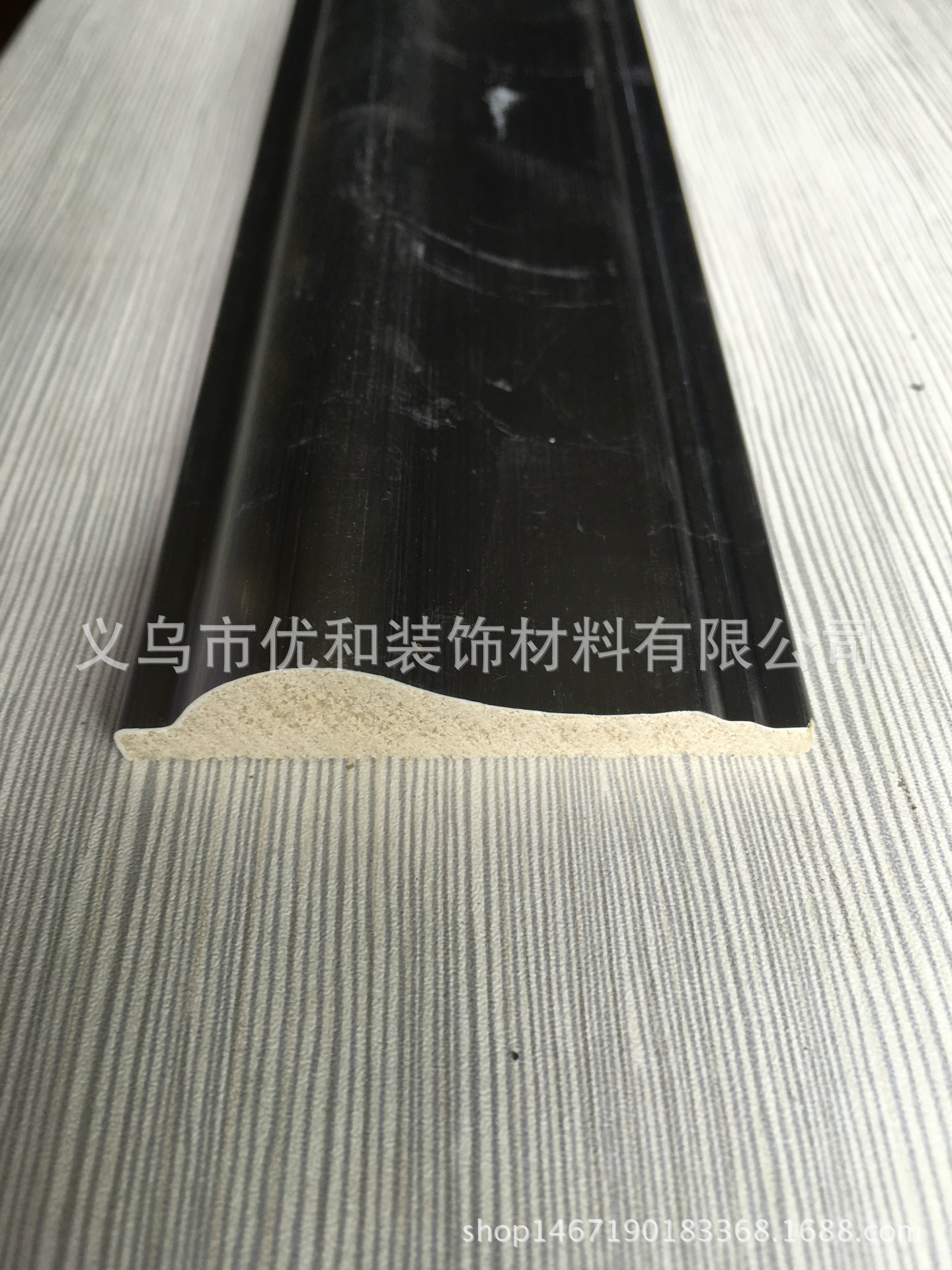 2016年工廠直銷爆款 轉印膜裝飾材料銀框線板材的全球熱銷密碼