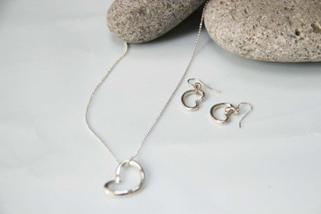 四合苑 首飾精品DIY教學與多元創意服務